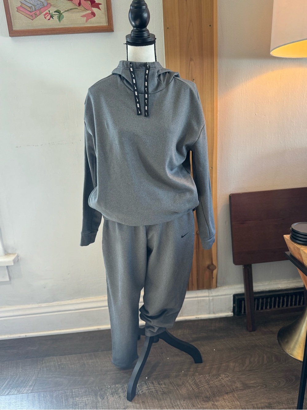 Nike Hoodie & Jogger Sweatset